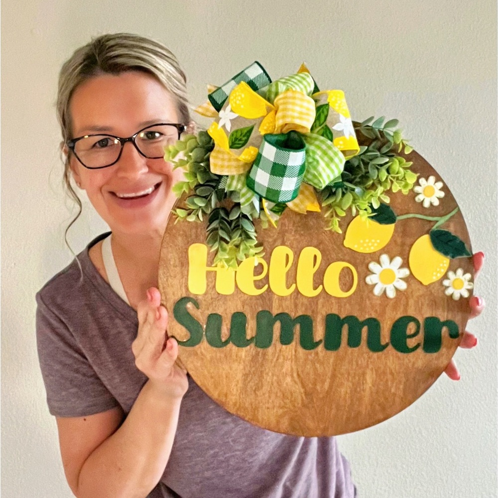 Hello Summer Door Hanger.